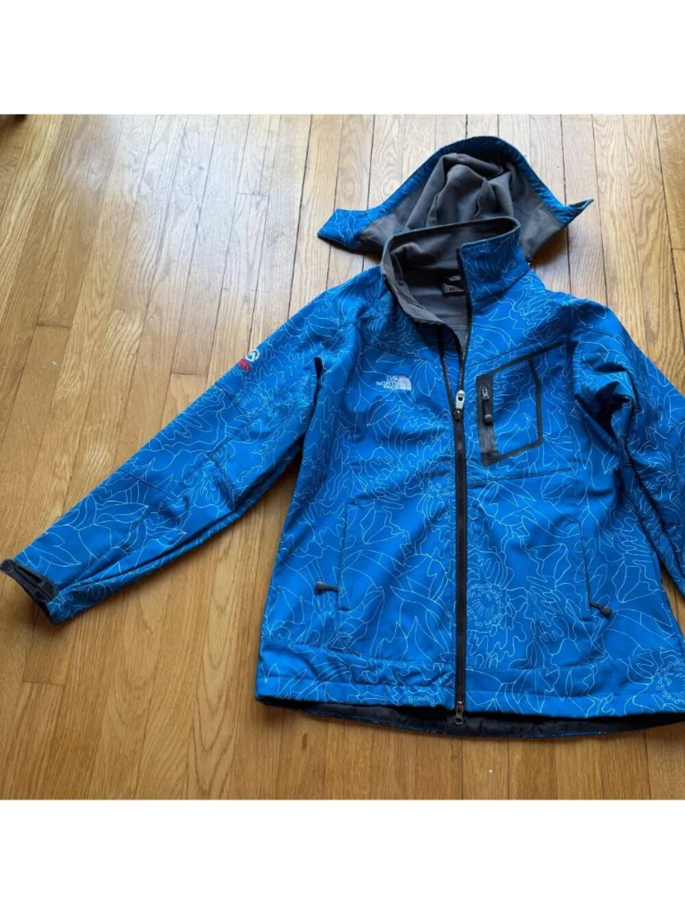 North Face Girls Youth XXL Gorpcore Blue Floral Summit Series Hooded Jacket